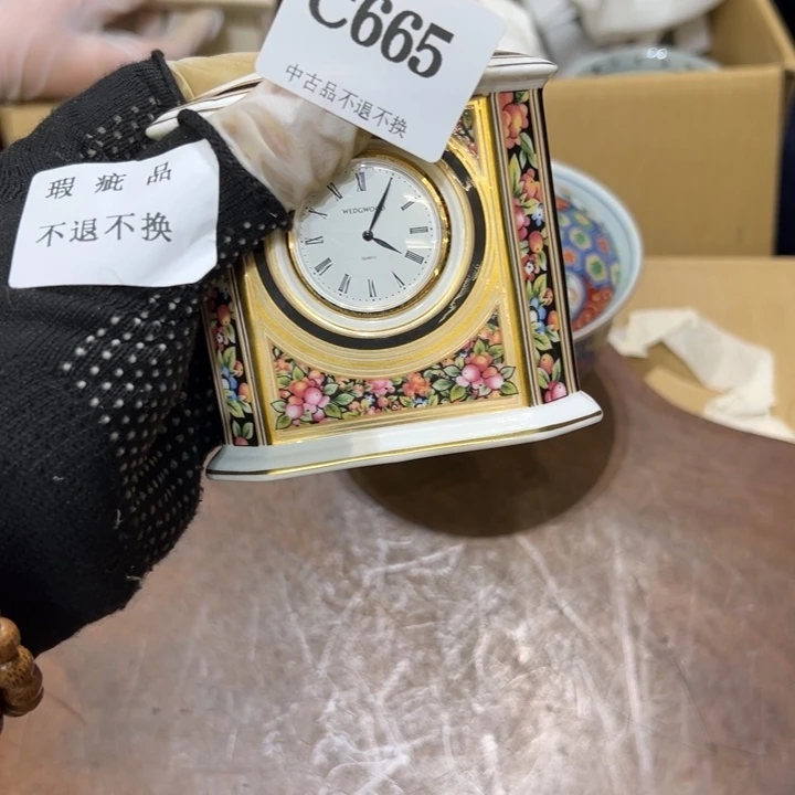 瓷器周边默认瑕疵1荔**念