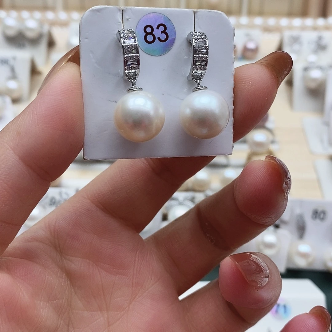 银S925镶嵌淡水珍珠颈饰