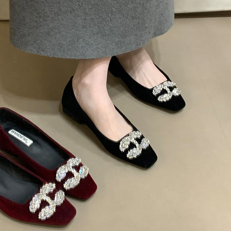 小众设计感水钻扣单鞋方头低跟职业通勤鞋气质韩版