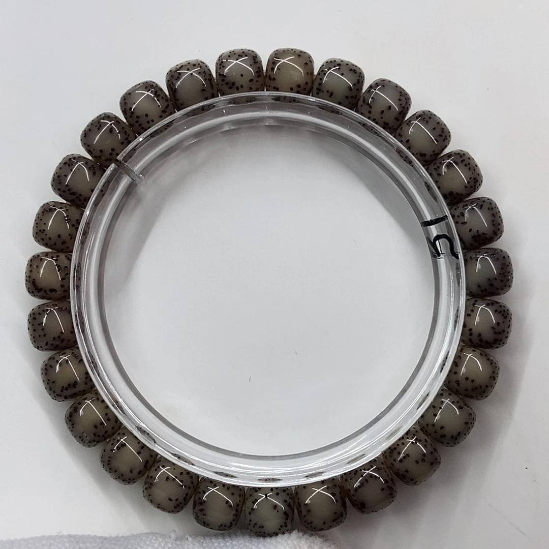 手串星月菩提一图一物8双留白