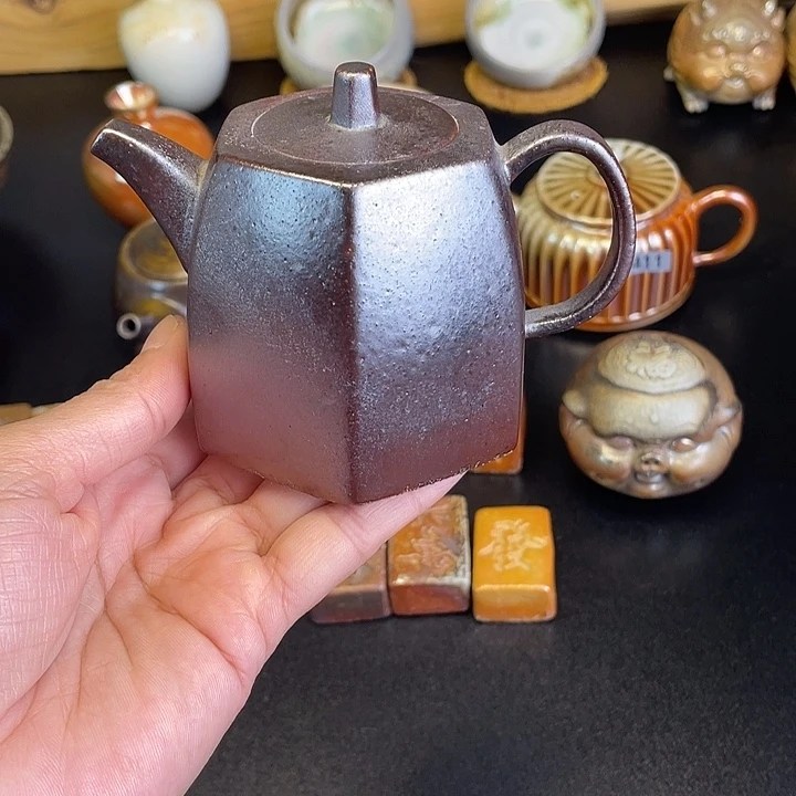 燃薪柴烧茶器六方壶