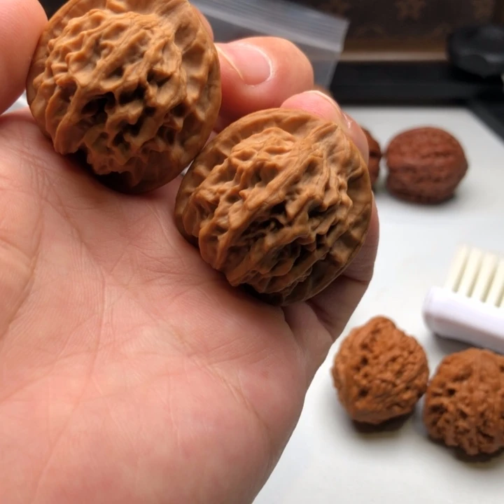 苝***笑全品二爷帽子顺丰快递不包邮