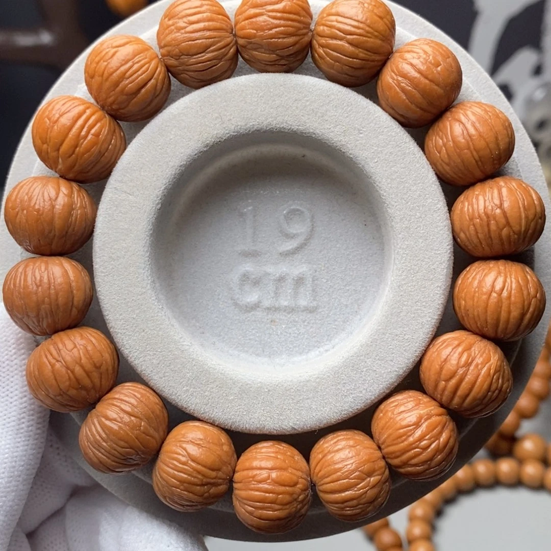 吊坠猴头核桃土豪福利