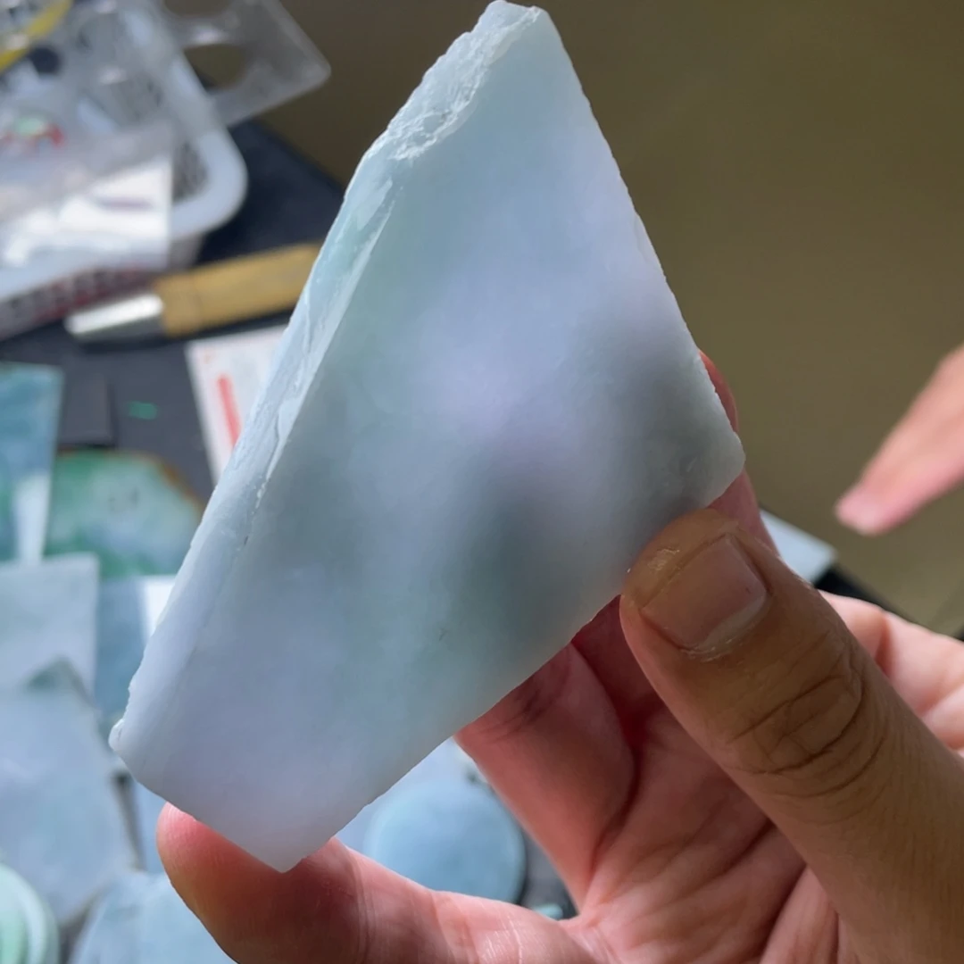 未镶嵌定制翡翠