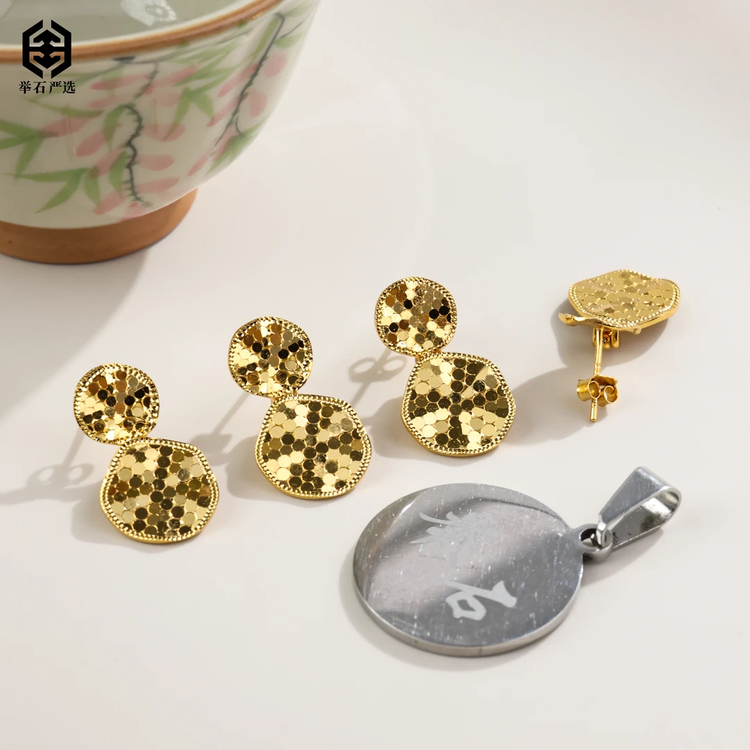 925银银制品 H09-1332-261个性耳饰(一对/多样性发）W