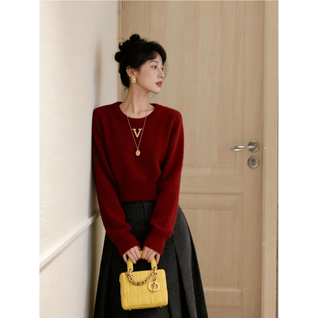 今年流行的时髦小众红色毛针织衫秋冬季厚款宽松减龄时尚气质上衣