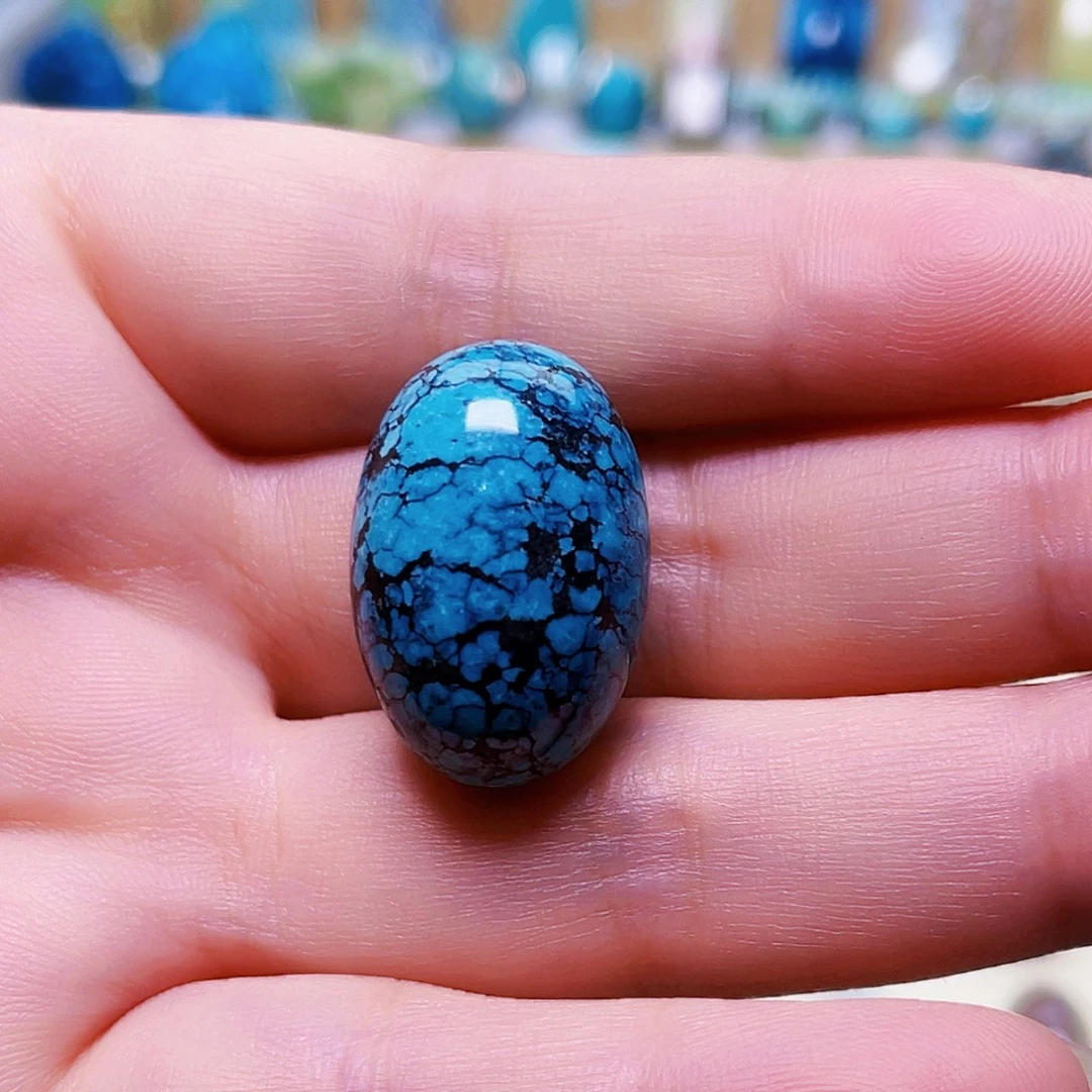 未镶嵌绿松石原矿绿松石