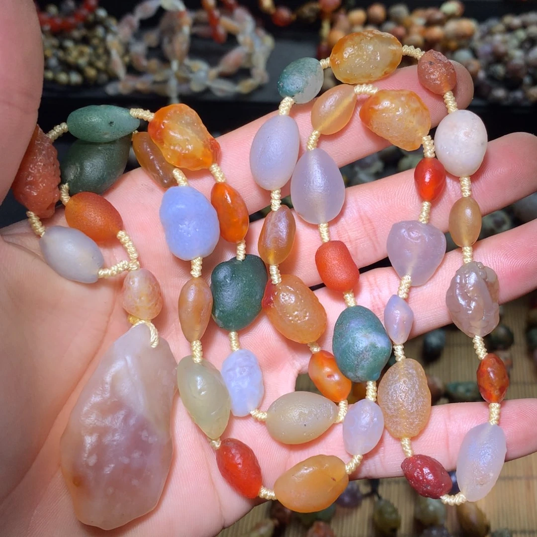 玛瑙/玉髓未镶嵌阿拉善戈壁玛瑙