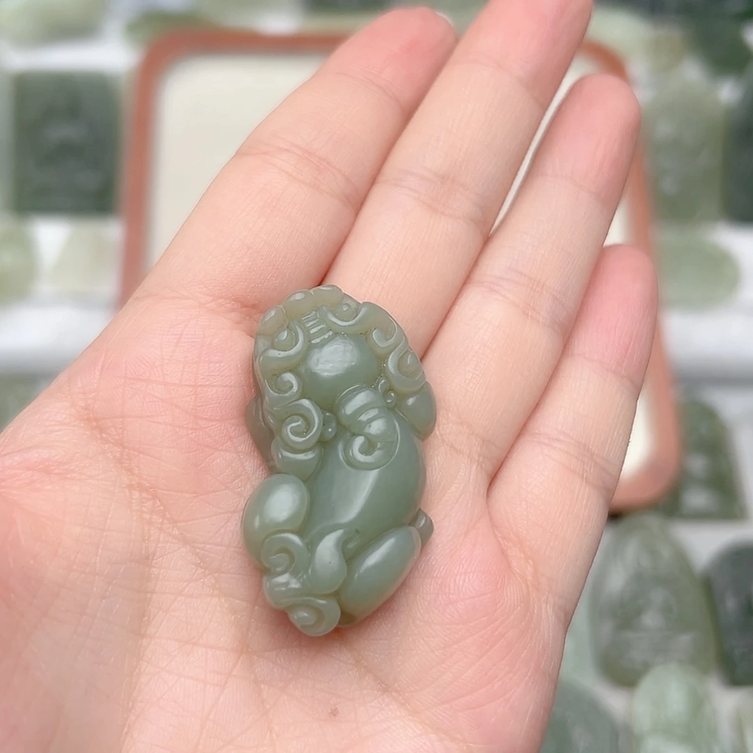 颈饰未镶嵌和田玉新*达