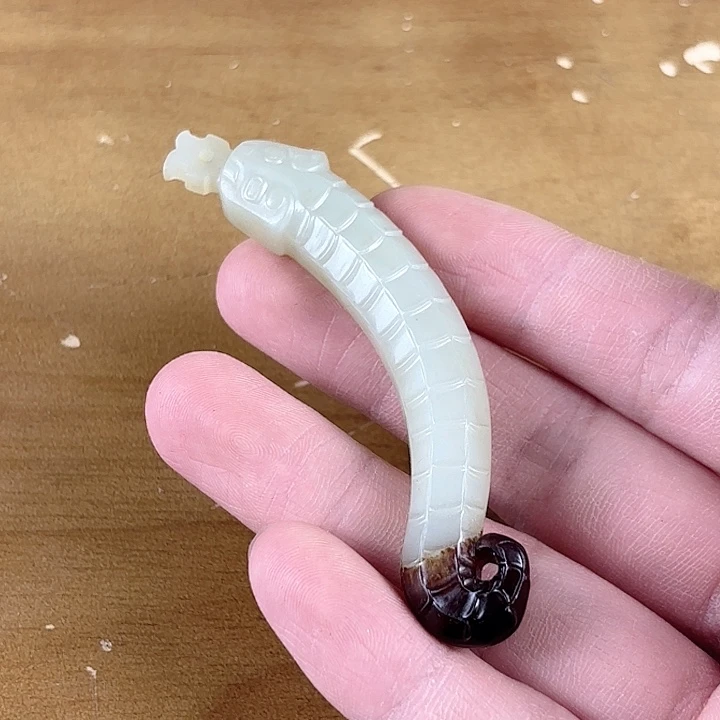 漂***移和田玉未镶嵌挂件