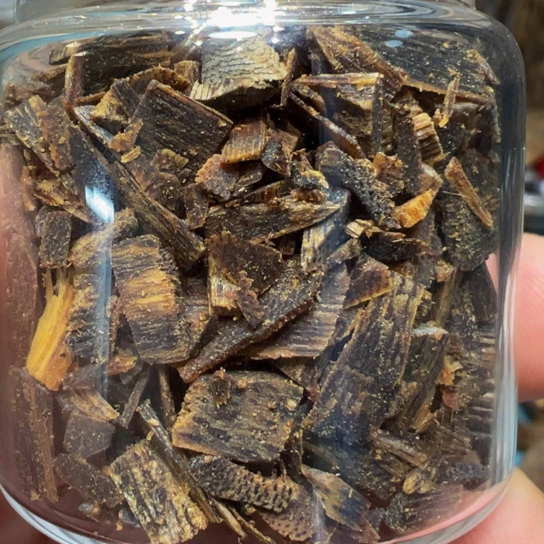 沉香碎屑沉香奇楠高端切珠料20克