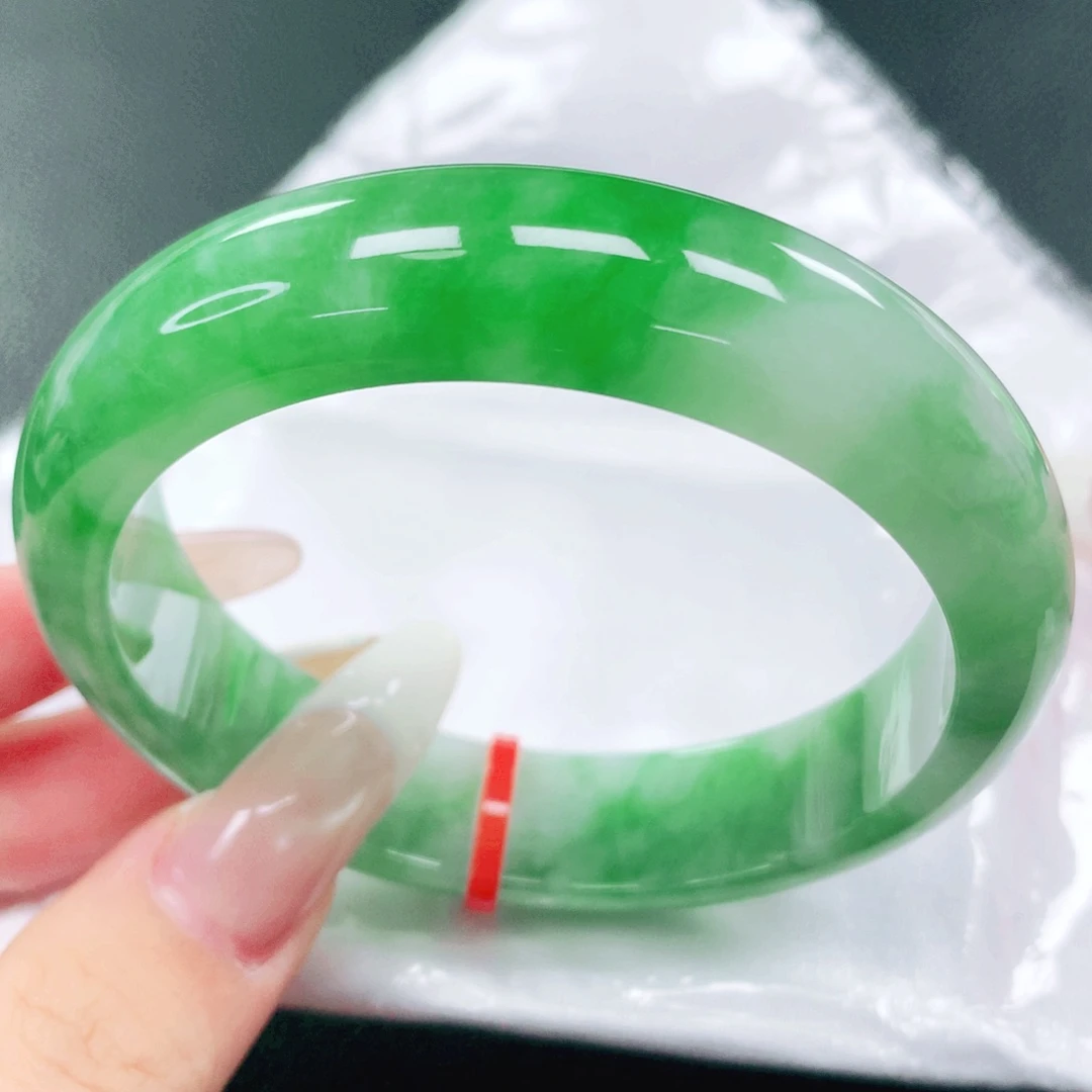 翡翠未镶嵌手镯58