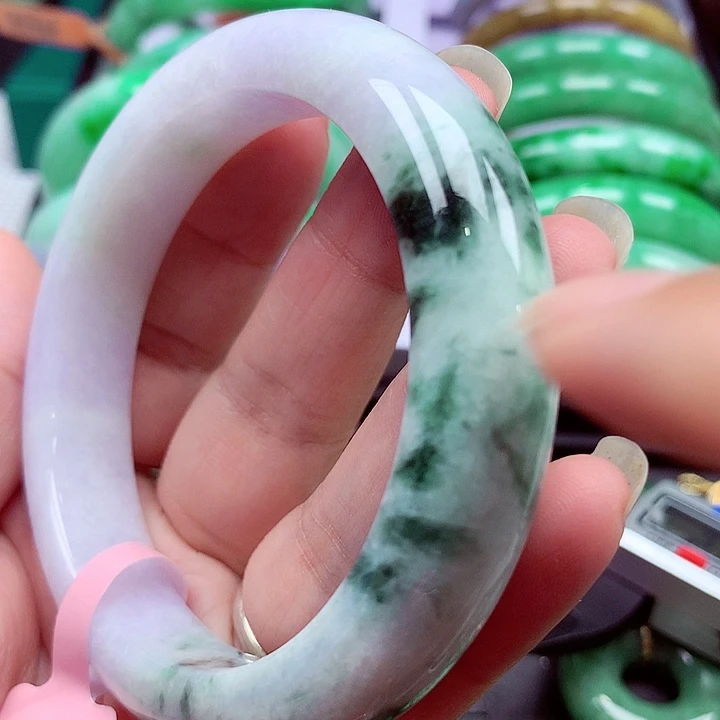 翡翠未镶嵌手镯翡翠