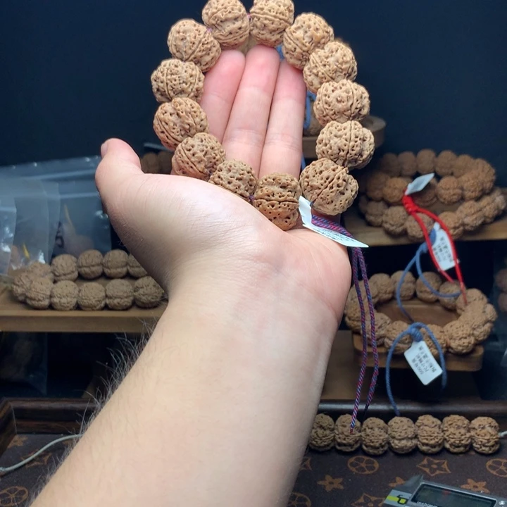 吊坠金刚菩提古龙蜂窝梅花双龙精品24mm