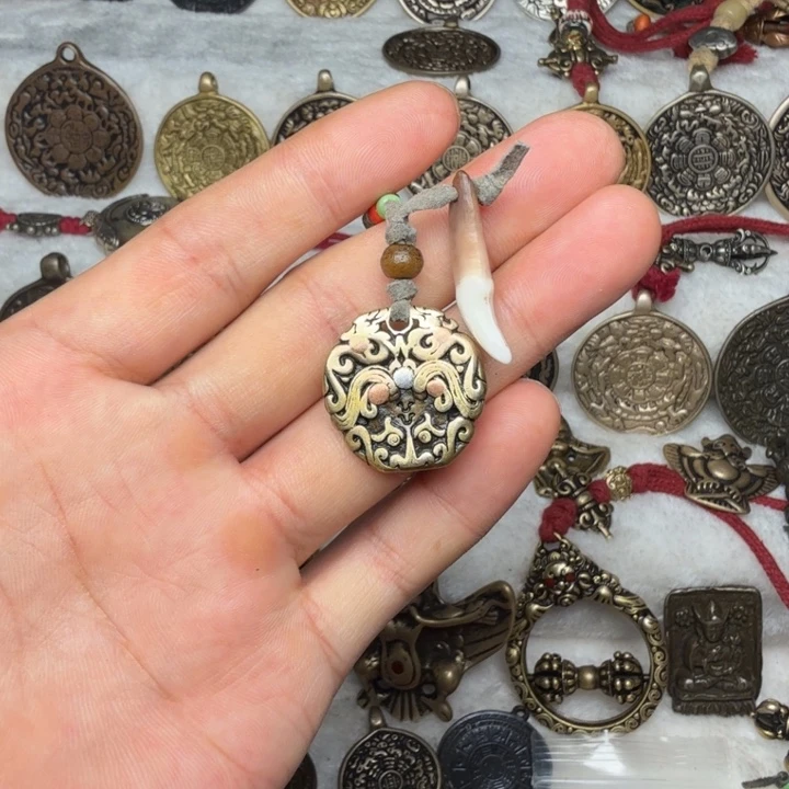 柏香籽/百香籽吊坠