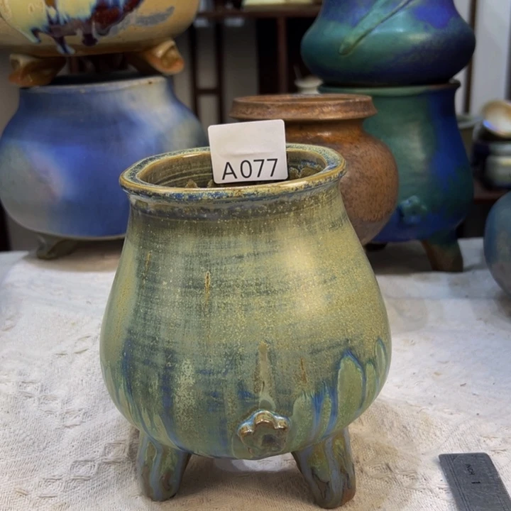 景德镇陶瓷研究所希****嘻