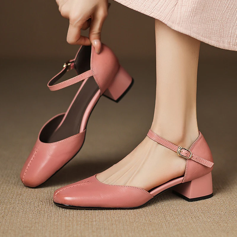 真皮4cm法式一字扣带轻奢玛丽珍鞋子中跟粗跟方头包头中空凉鞋女