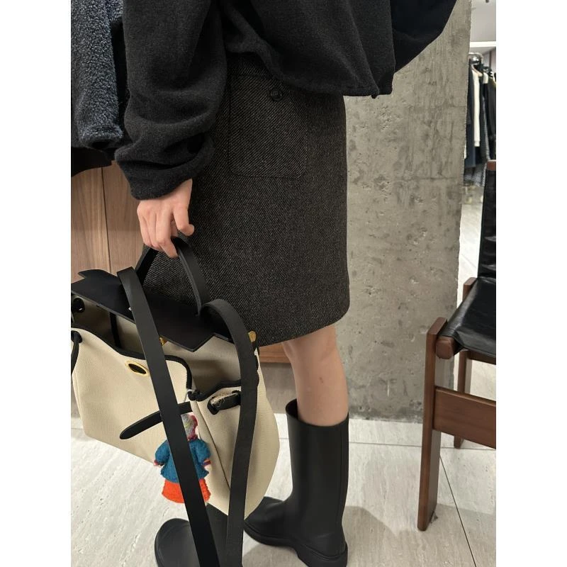 羊毛色织后口袋半裙   J25BQ793