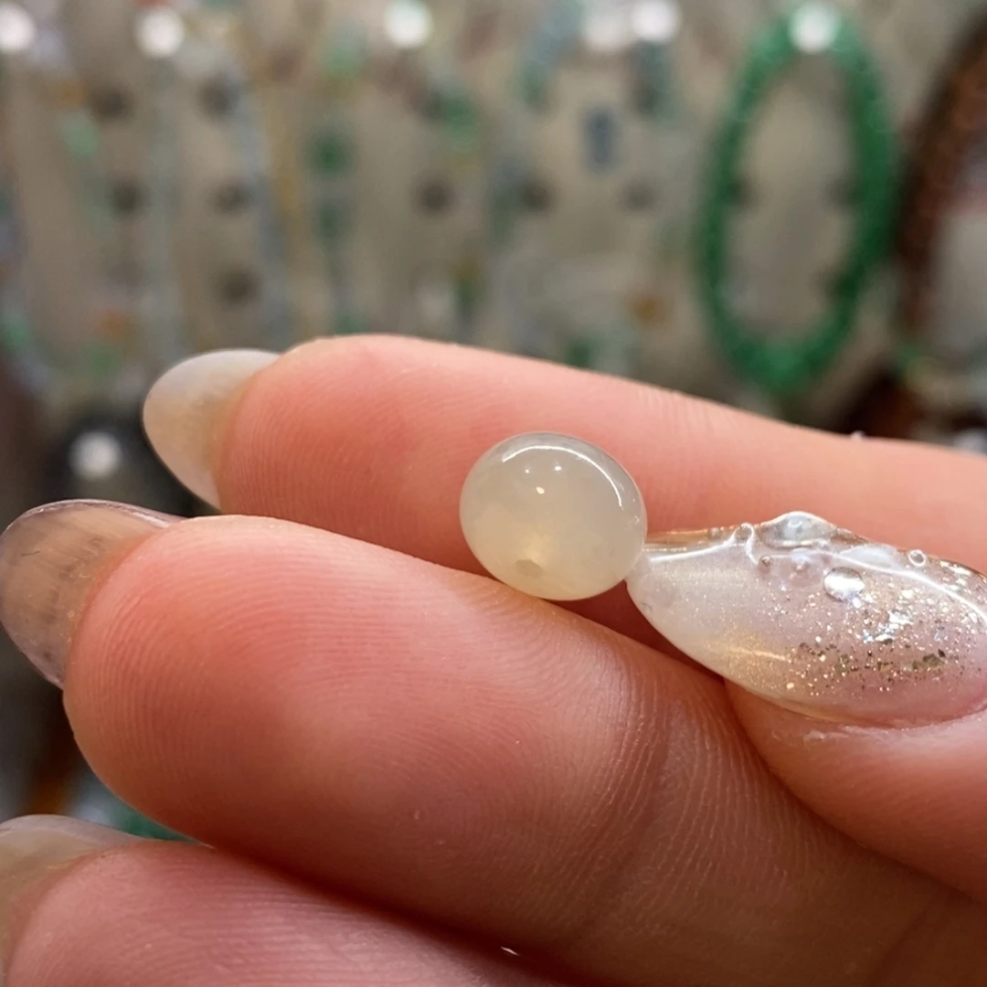 苑***^未镶嵌手链翡翠买断