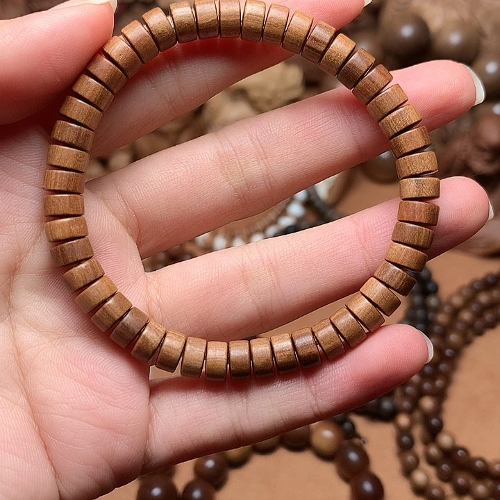 檀香木手串/手链7✖️4沉水瑕疵