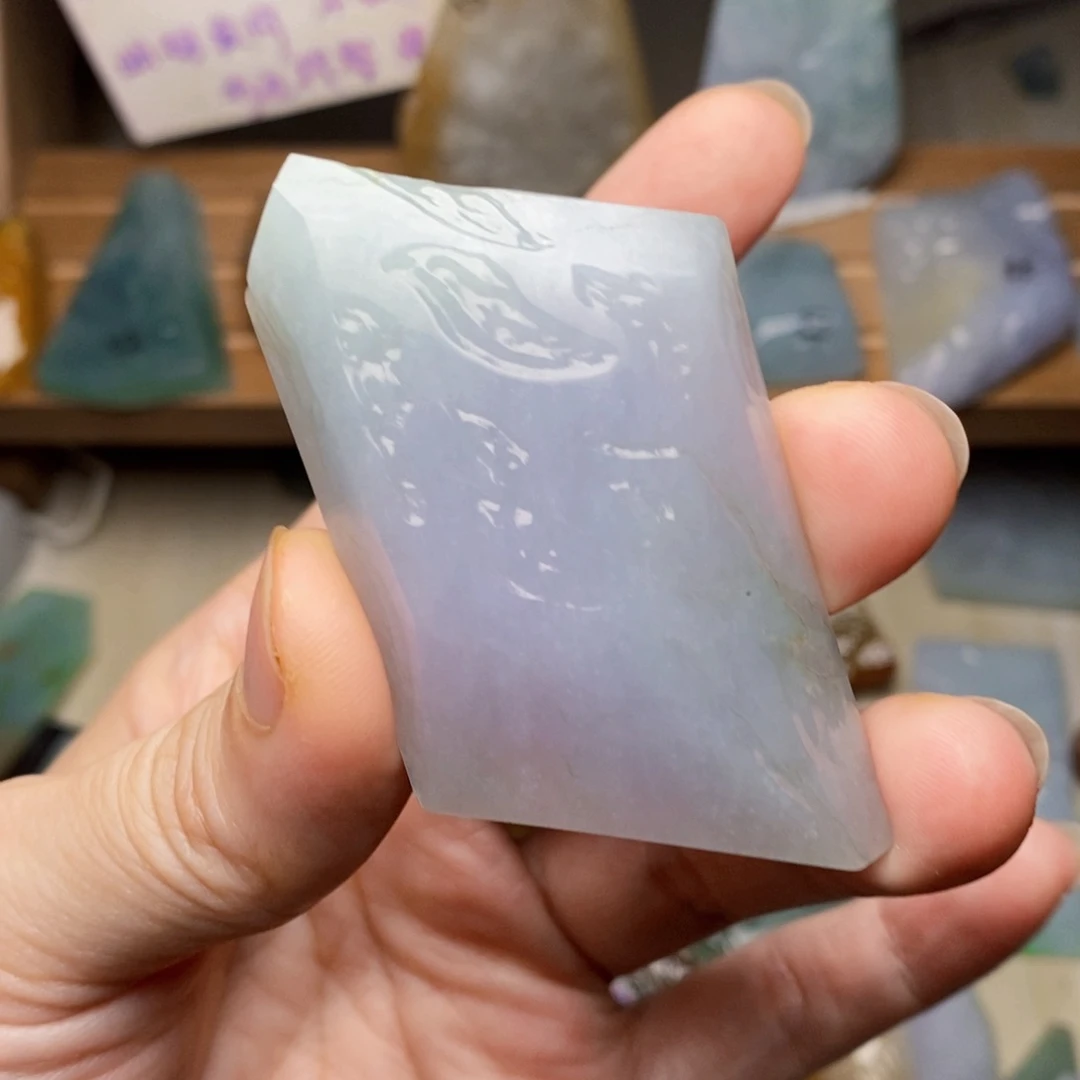 翡翠未镶嵌颈饰天然