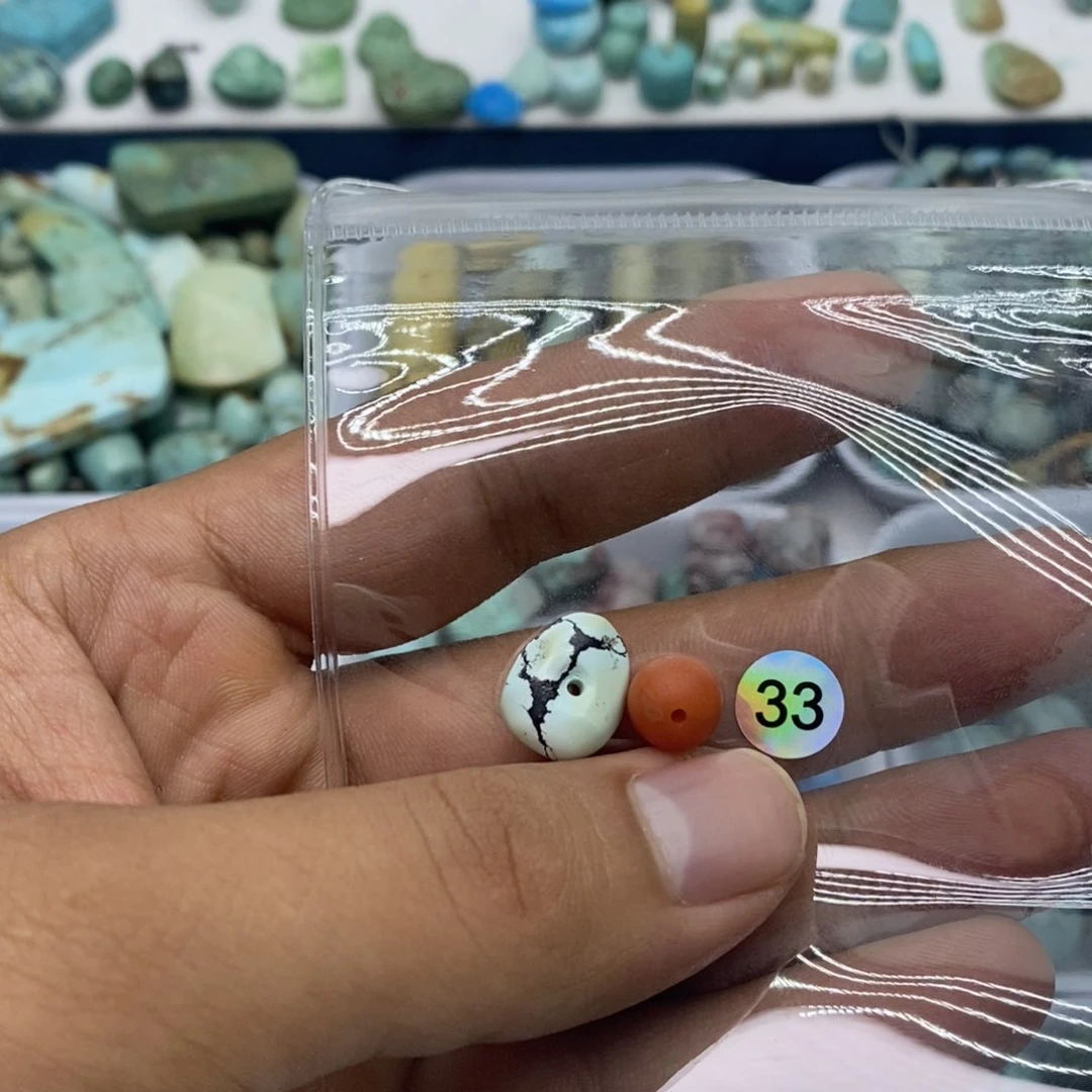 南红玛瑙未镶嵌珠宝奇石
