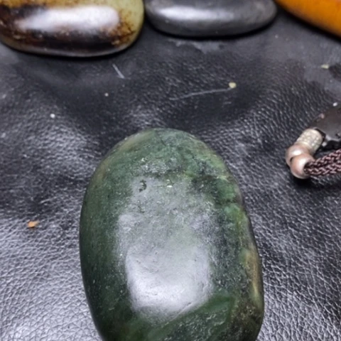 和田玉珠宝奇石未镶嵌