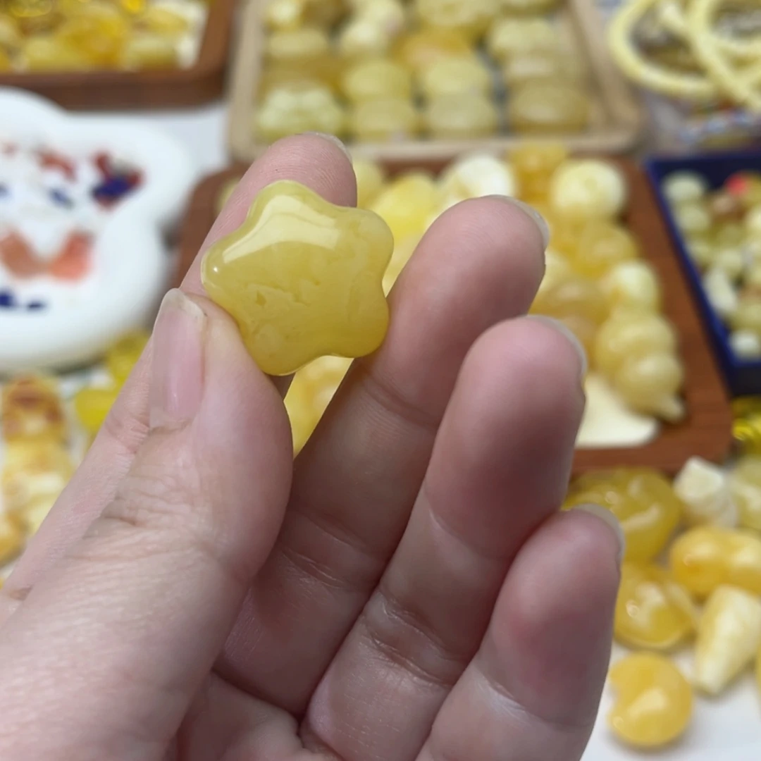 【闪购商品】未镶嵌蜜蜡裸石定制