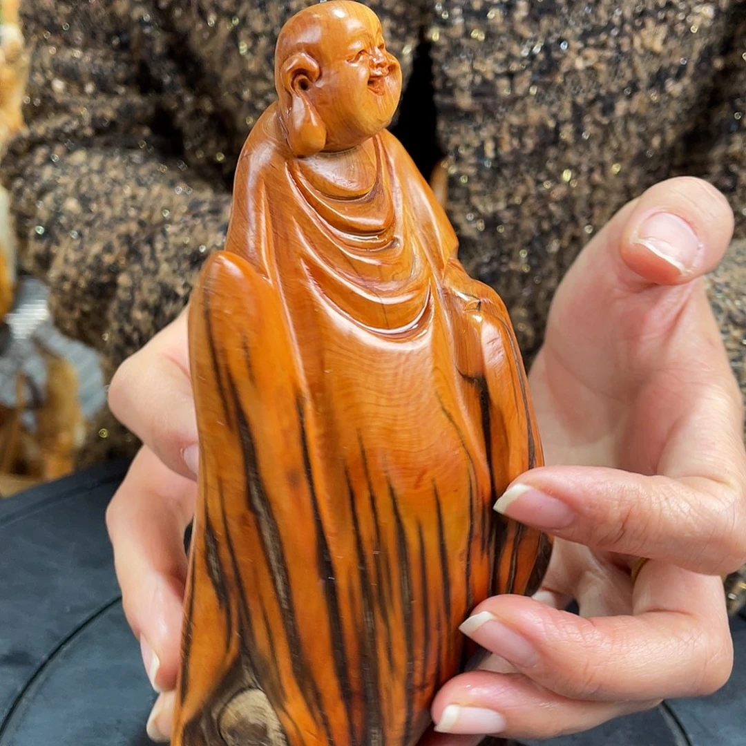 柏木（崖柏）随型艺术根雕