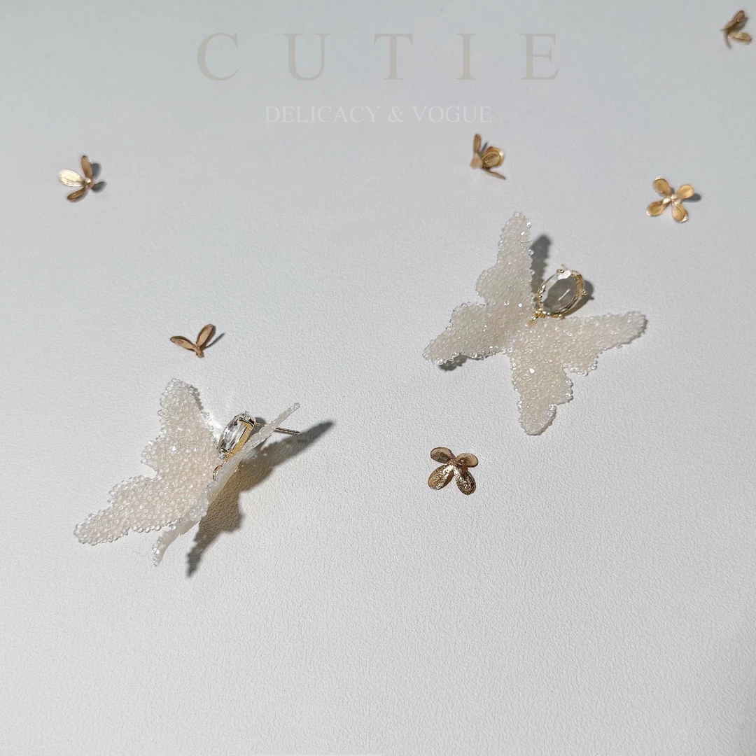 非金属合成锆石耳饰 高级感仙女气质设计感水晶砂糖耳环耳饰