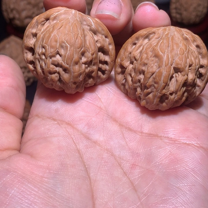 肖***歌吊坠文玩核桃永乐磨