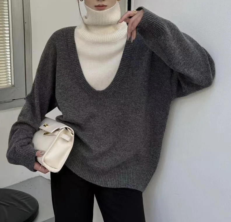 【奥兰多多&杨子家轻奢定制】拼色自由领毛衣8638