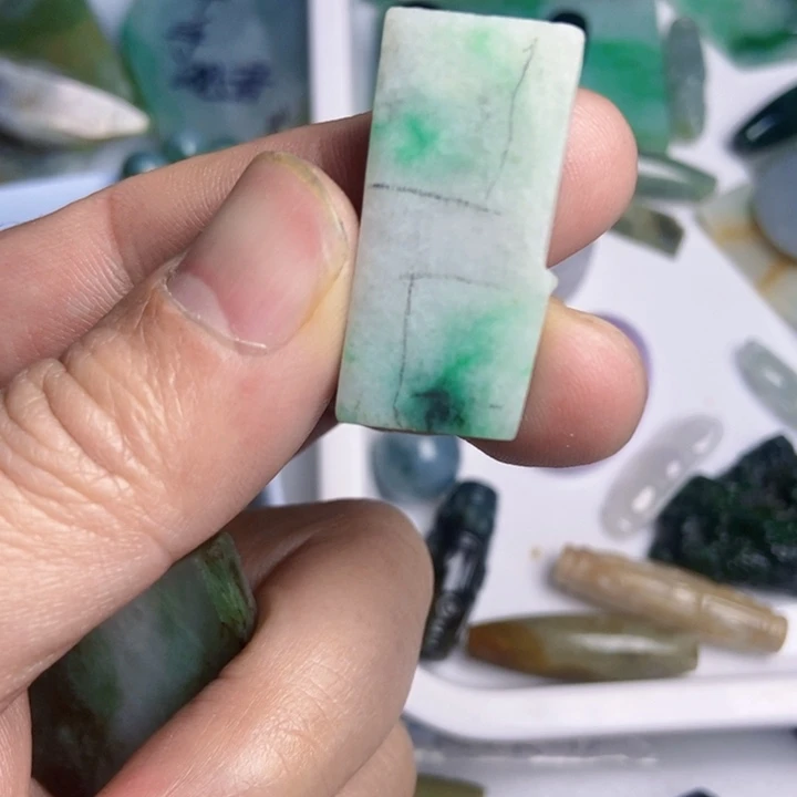 翡翠散珠天然翡翠A货挂件