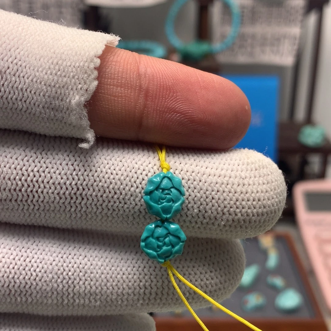 绿松石未镶嵌挂件