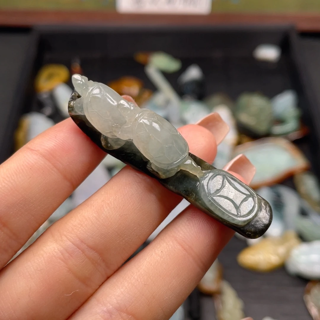 定制翡翠未镶嵌翡翠