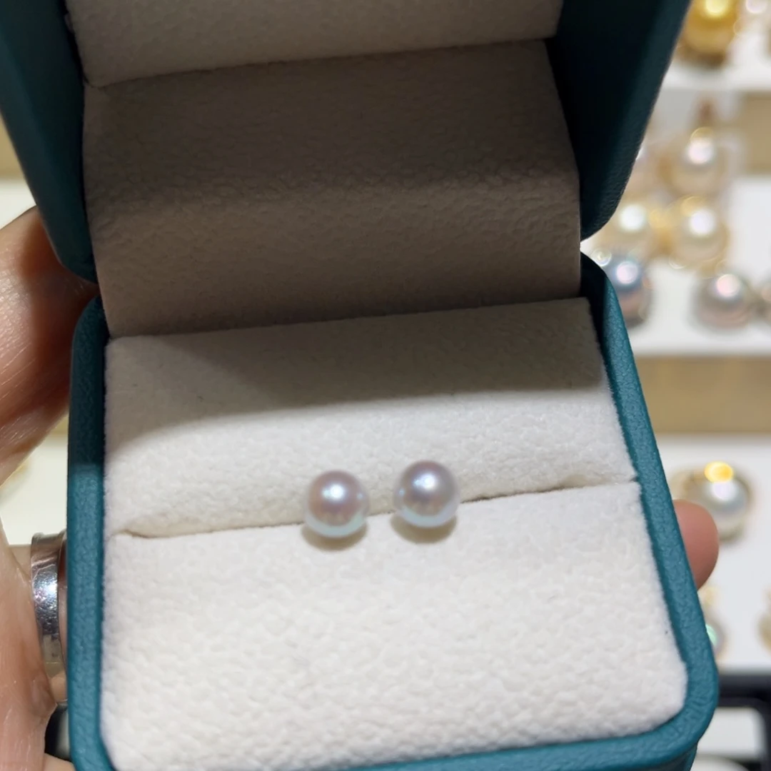 海水珍珠耳饰18K金镶嵌真多麻素钉