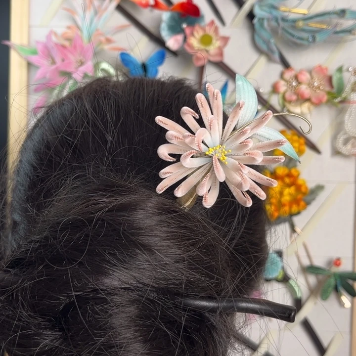 粉色菊花细条绒发簪20