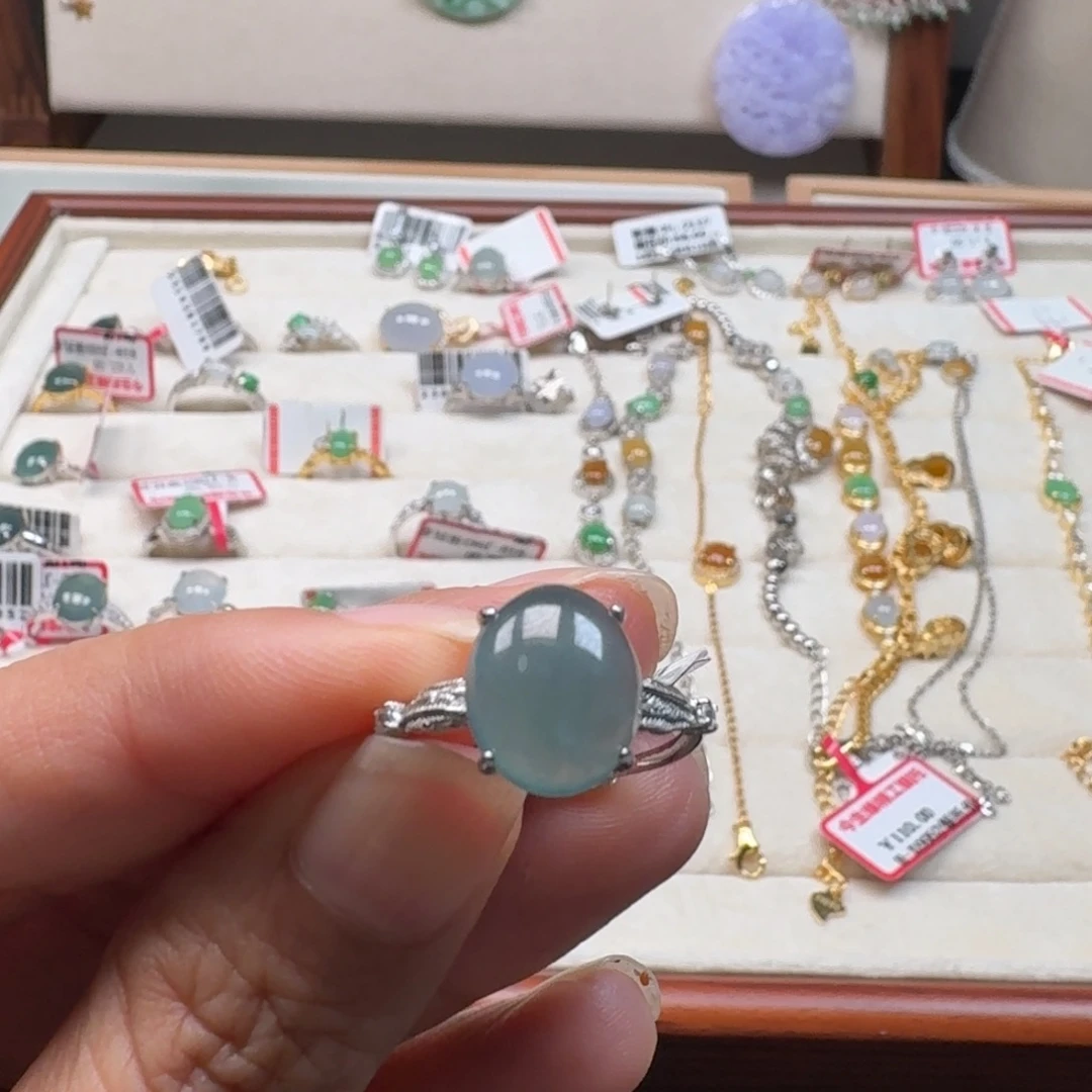 翡翠未镶嵌戒指翡翠戒指