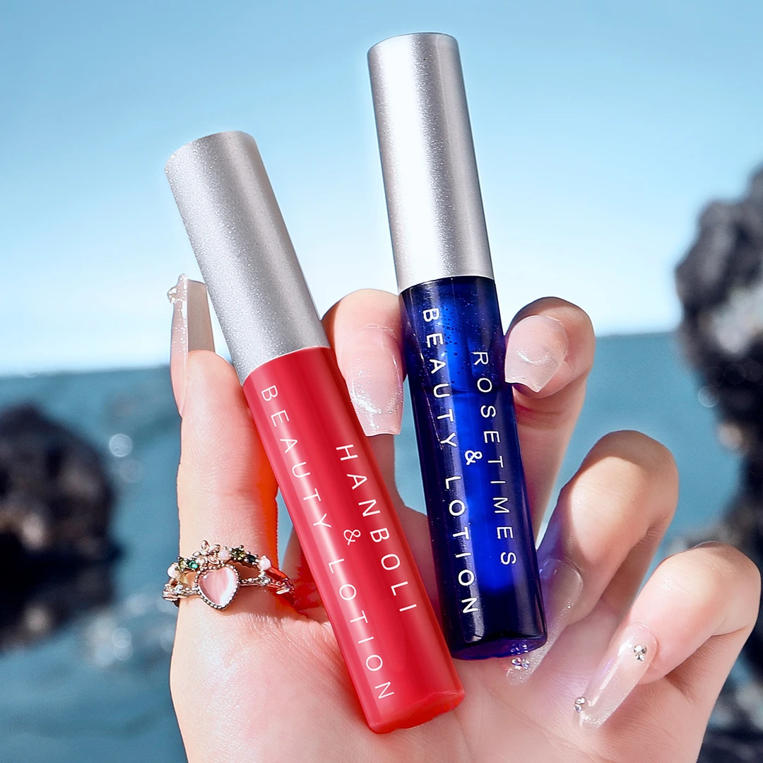 韩泊莉唇部精华美容液保湿淡化唇纹提亮唇色滋养修护防干裂润唇油