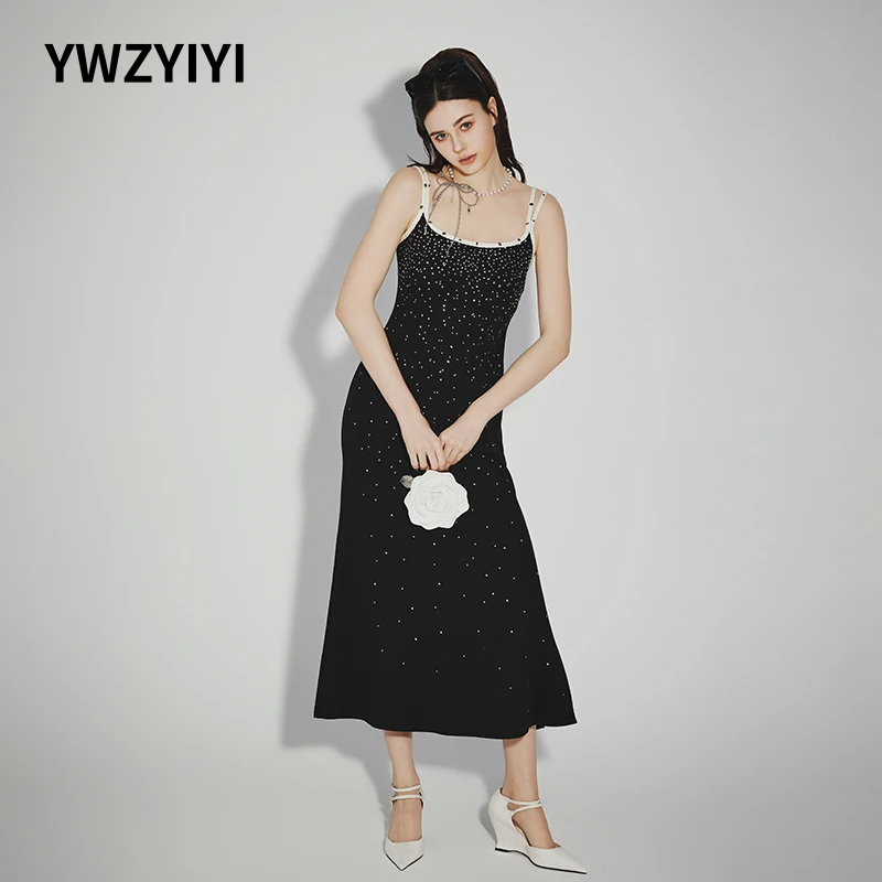 颜外之衣 黑色重工烫钻高开衩设计吊带连衣裙性感气质女LWWR1L737