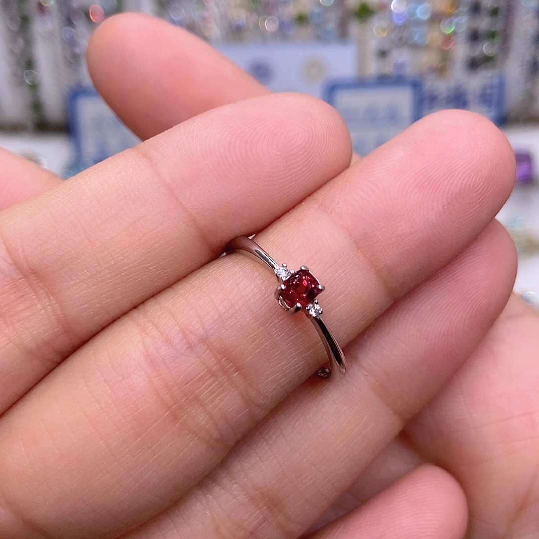 戒指尖晶石银S925镶嵌