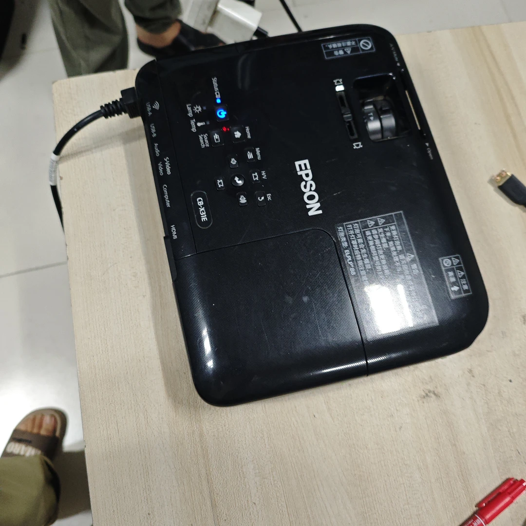 高清爱普生投影仪运费到付