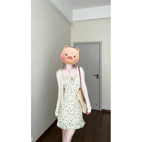 2025法式甜美淡黄色碎花吊带连衣裙女V领设计感百搭短裙开衫套装