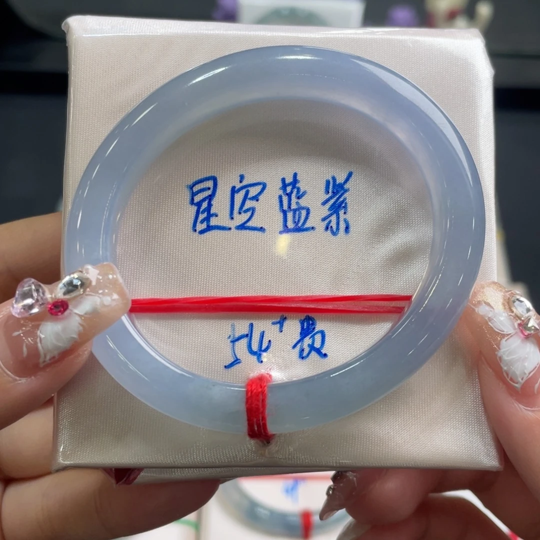 翡翠未镶嵌手镯翡翠手镯