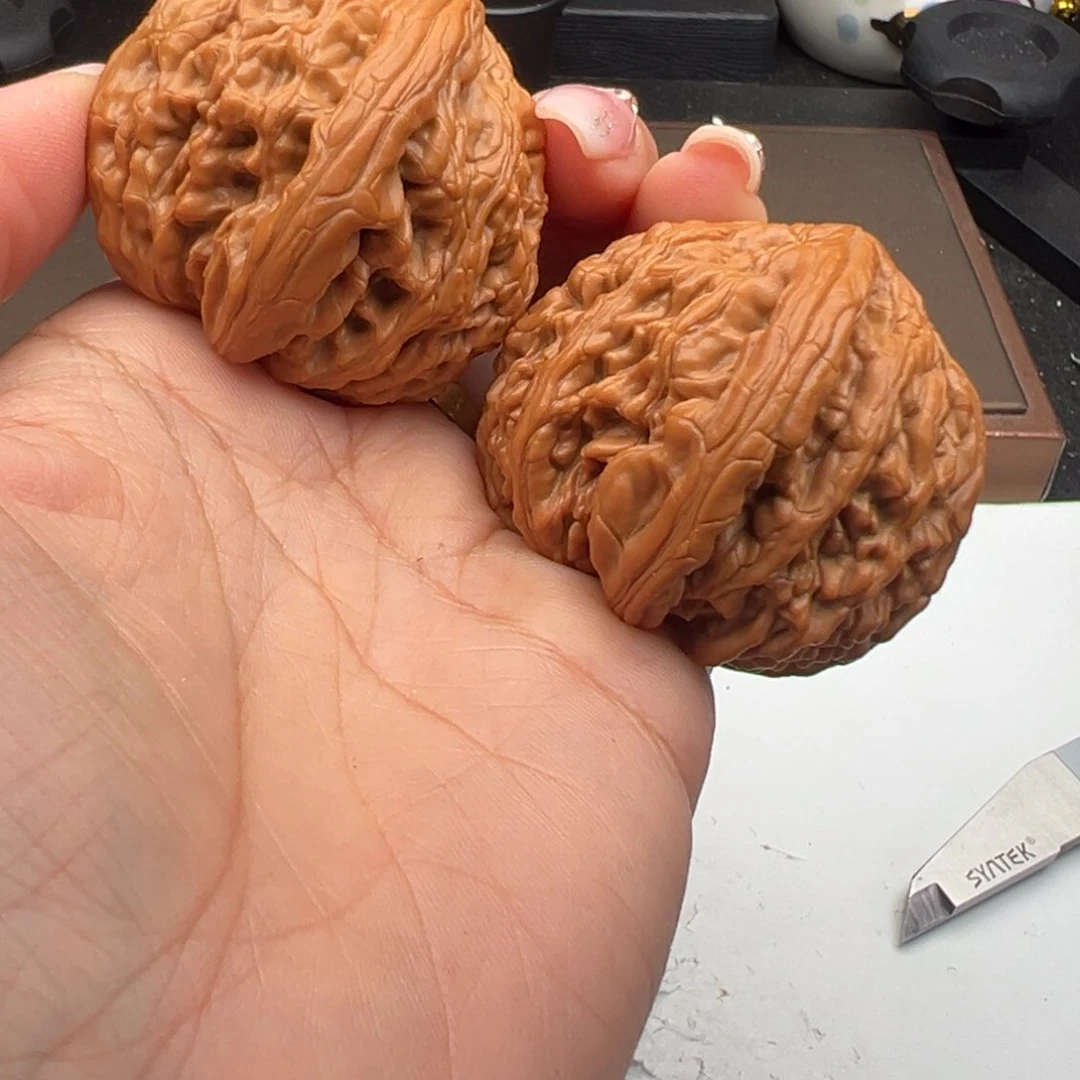 文玩核桃把件虎头王42