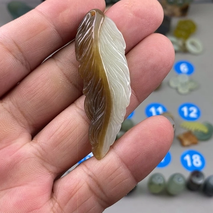 诗****蛇纹石玉未镶嵌文玩配饰百搭款式