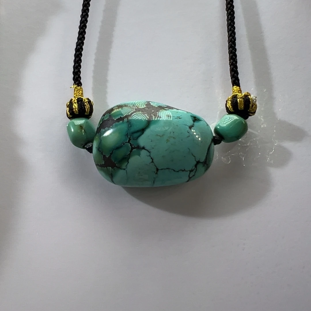 绿松石未镶嵌挂件