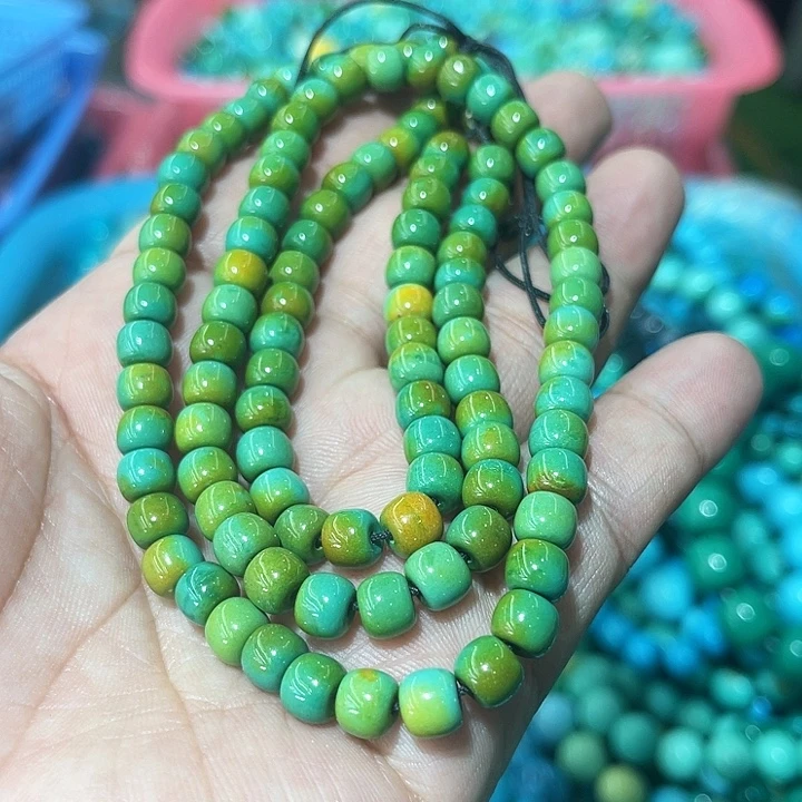 未镶嵌菱锰矿珠宝半成品