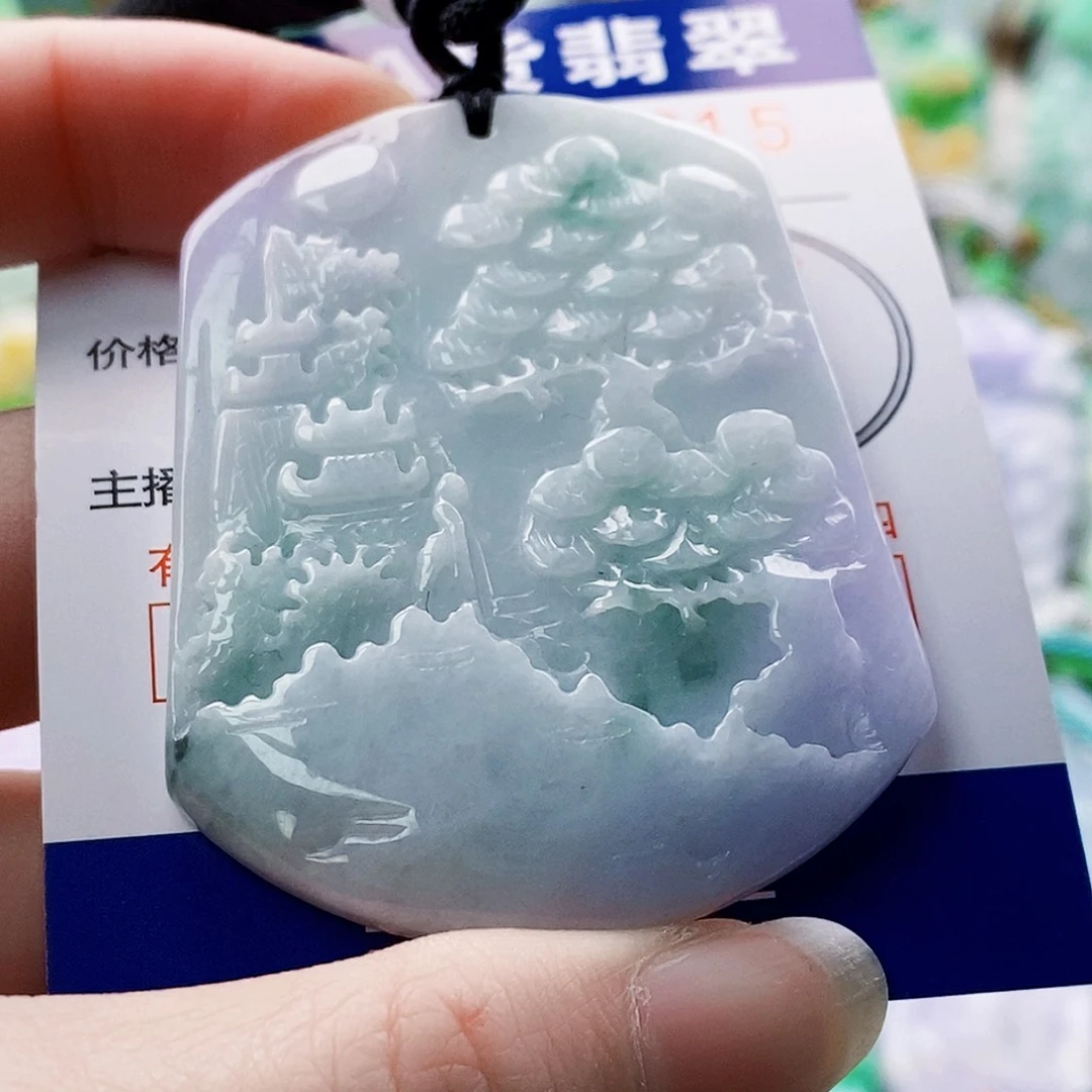 吊坠(不含链)未镶嵌翡翠