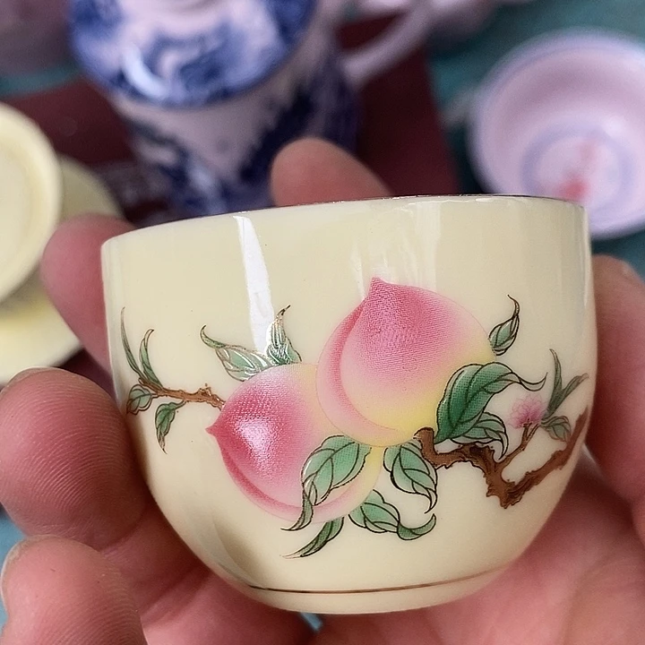 摆件陶黄稀土寿桃小客杯